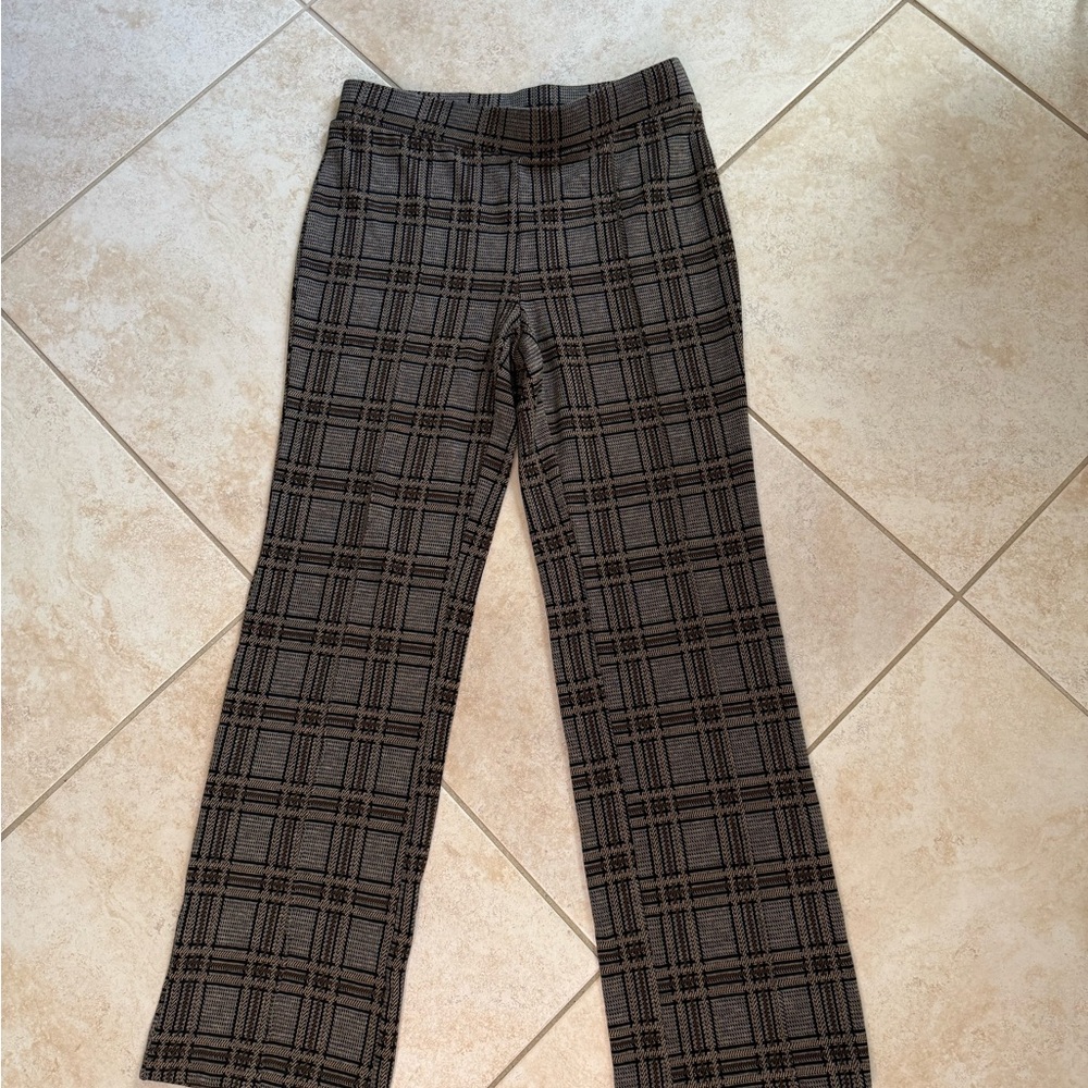 Plaid Black and Gray Pants size Medium